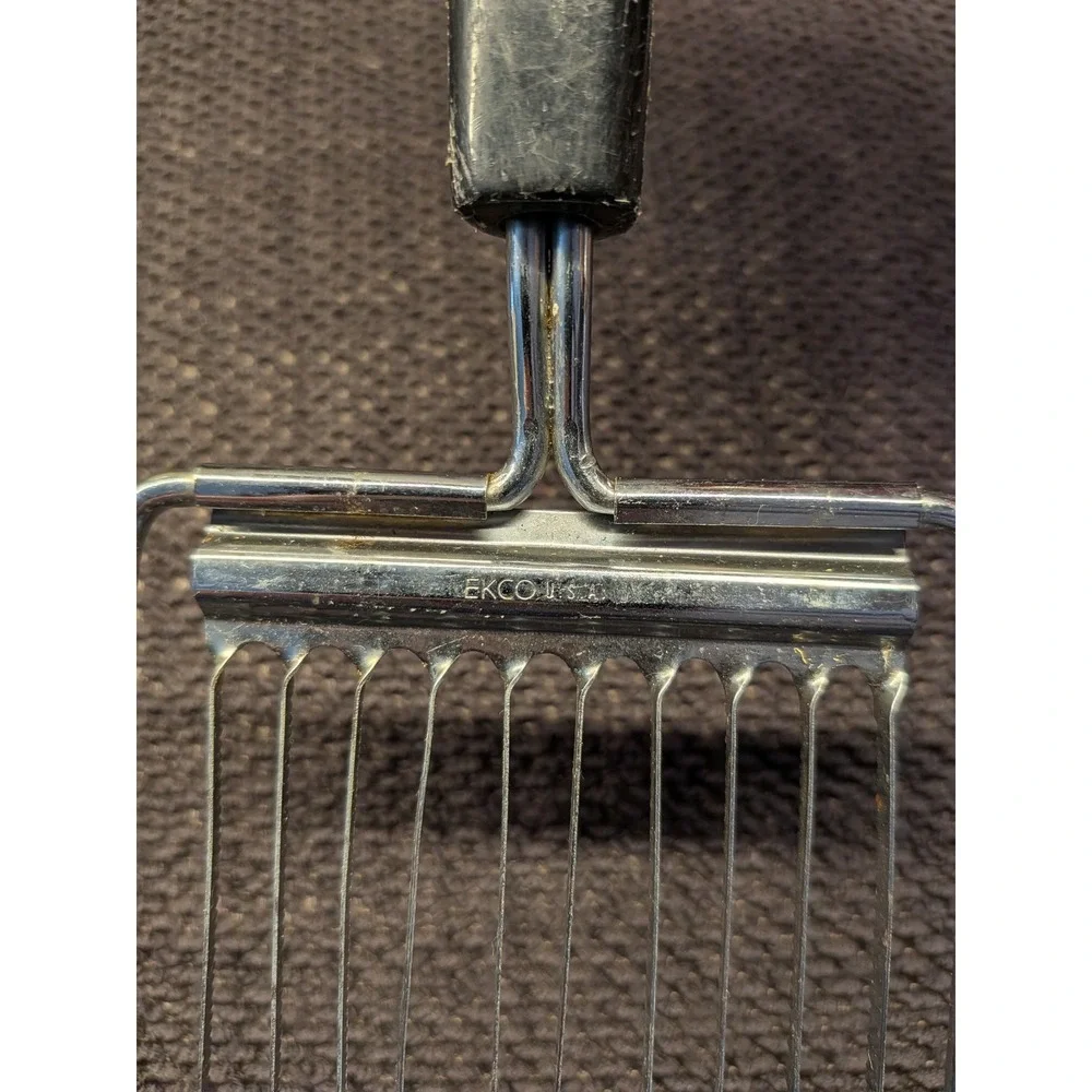 Vintage EKCO USA Wire Cheese Slicer Black Composite Handle Kitchen Utensil MCM